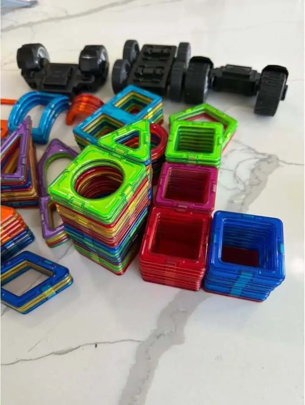 166+ magformer magnetic tile set
